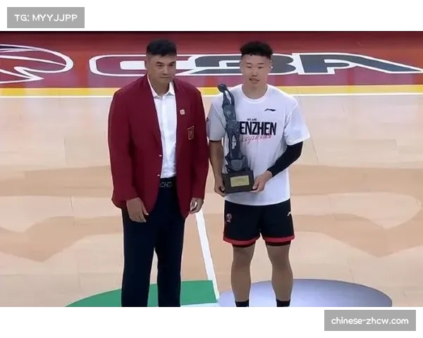 贺希宁攻防一体荣膺常规赛MVP，深圳双核包揽两项个人大奖
